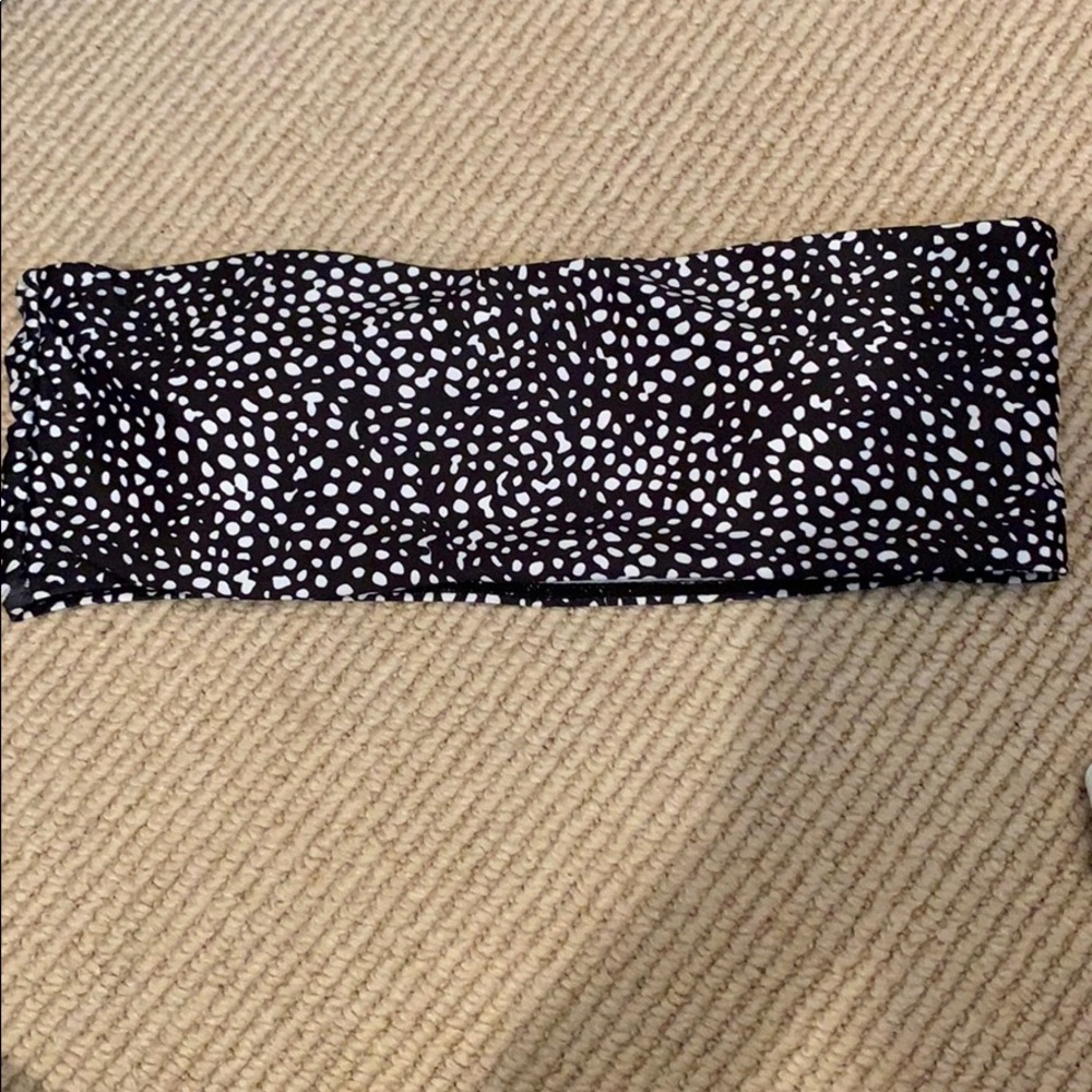 Black and white bandeau bikini top